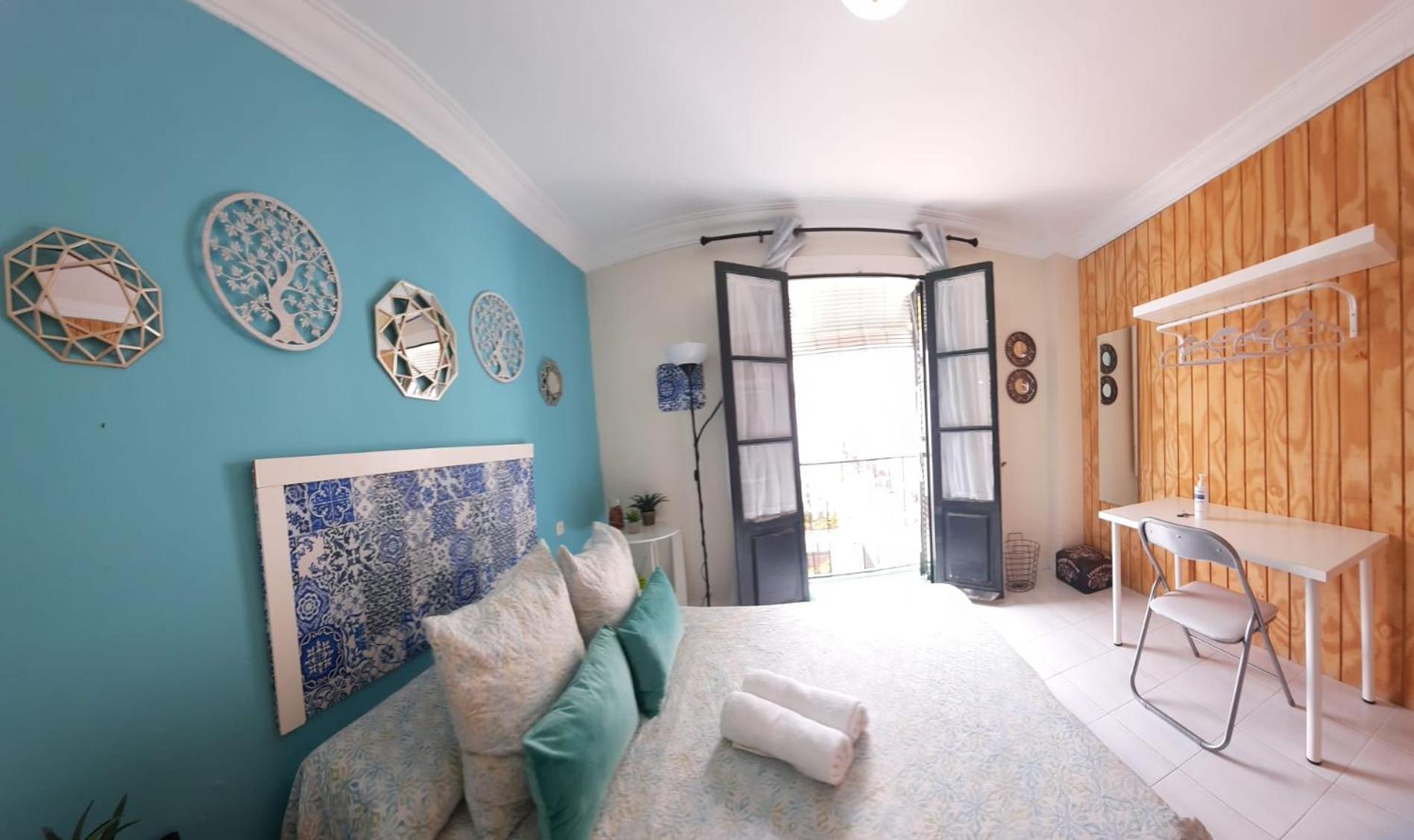 Budget And Cute Rooms With Balcony Sevilla Center 外观 照片