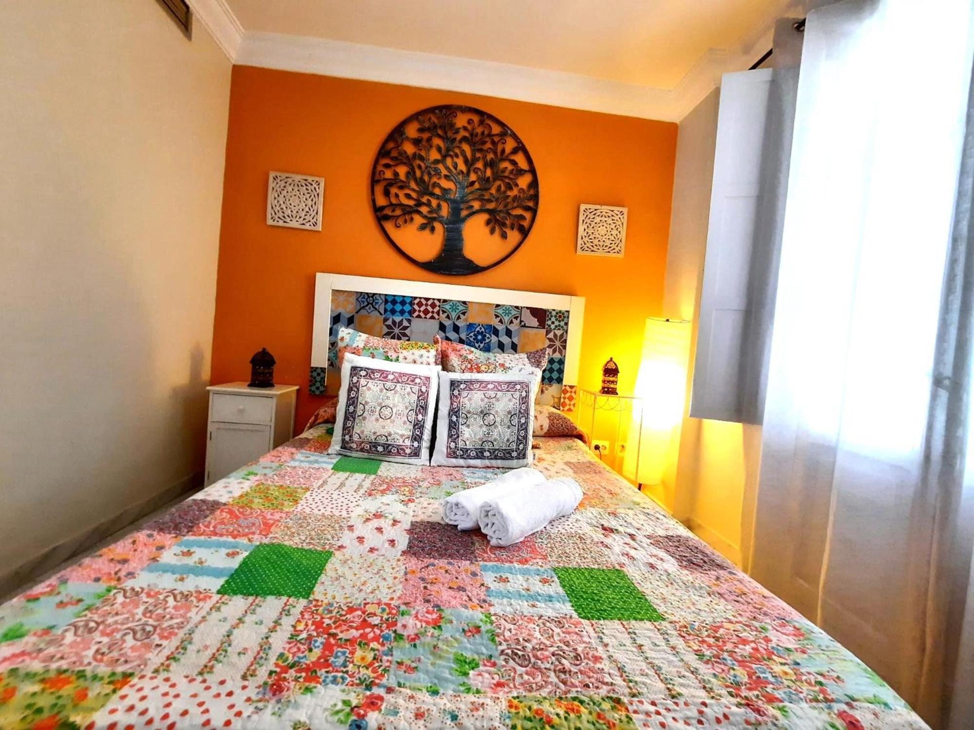 Budget And Cute Rooms With Balcony Sevilla Center 外观 照片